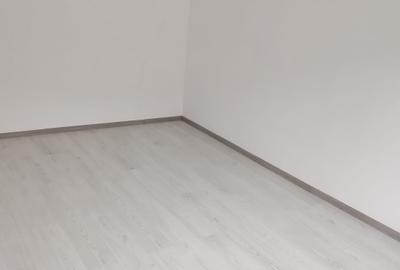 Casă de vânzare - 3