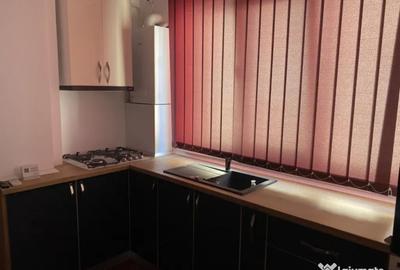 Apartament cu 2 camere semidecomandat, mobilat în 1 Mai - 4