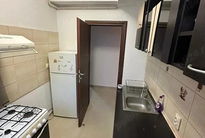 Piata Progresu proprietar demisol inalt - 2