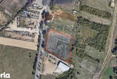 Teren de 6627 mp, în Central