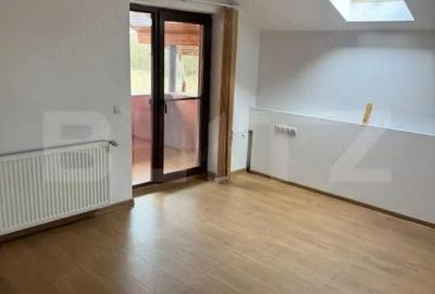 Casă cu Teren 3000 Mp în Central - 6