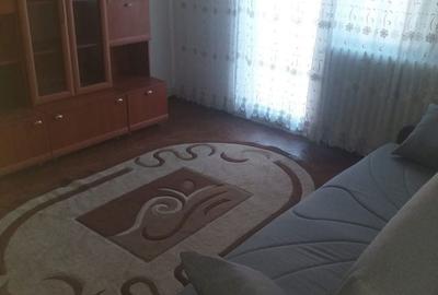 Apartament cu 3 camere semidecomandat în 23 August - 3