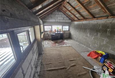 Casa 3 camere+garaj teren 370 metri in centru Ciorogarla - 7