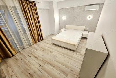Apartament cu 3 camere decomandat în Faleză - 2