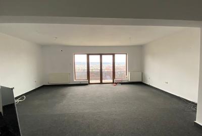 Apartament cu 4 camere semidecomandat în Zorilor - 4