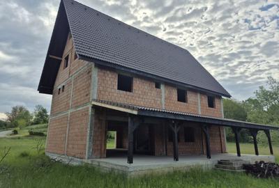 Casă cu 4 camere în Coruia - 5