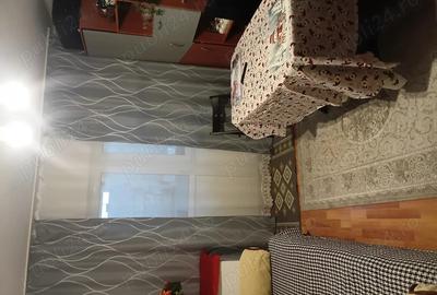 Apartament cu 2 camere decomandat în Bărcănești - 4