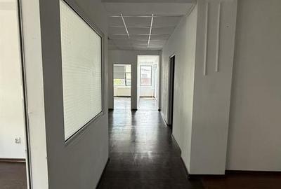 Birou, de 106 mp, în Central - 3