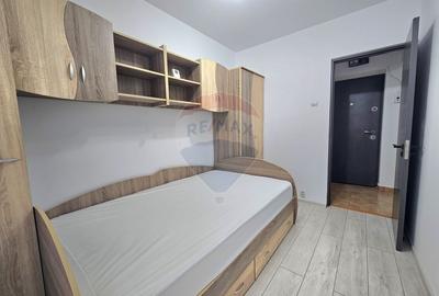 Apartament cu 3 camere semidecomandat, mobilat în Tomis Nord - 4