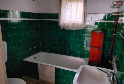 Casă individuală cu 4 camere cu Canalizare în Hălchiu - 9