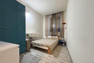 Casa zona centrala - singur #238;n curte - 243 mp - 3