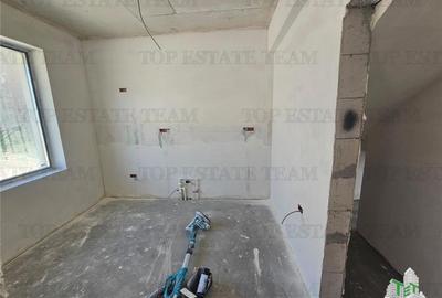 Duplex cu 4 camere cu Canalizare în Chiajna - 9
