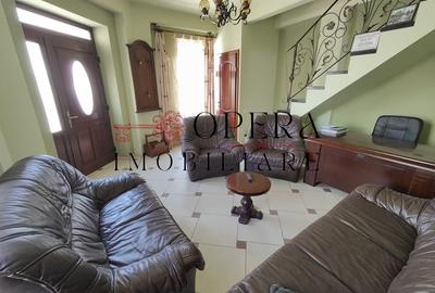 Spatiu comercial, 55 m.p., de inchiriat, zona Podul de Piatra - 3