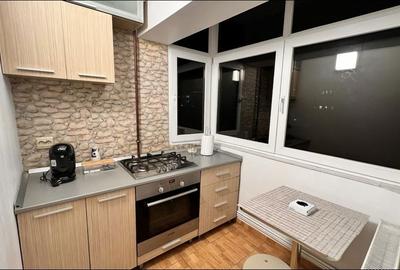 Apartament cu 3 camere decomandat în Popoveni - 5