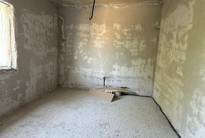 Soseaua Oltenitei-Case Insiruite-P+1+M - 5 camere-165 mp+curte - 7