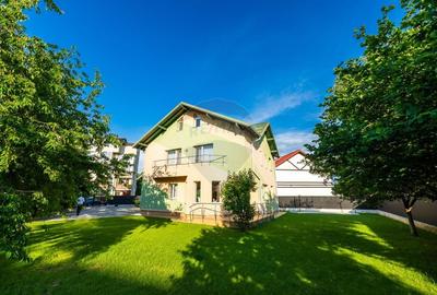 Casă individuală cu 7 camere cu Teren 868 Mp în Trivale - 2