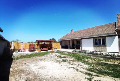 Casă cu 4 camere în Central - 4
