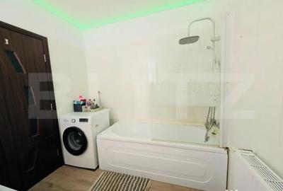 Apartament cu 3 camere decomandat în Sânpetru - 11