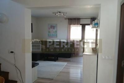 Casă cu 5 camere cu Teren 470 Mp în Blejoi - 18