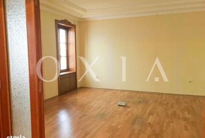 Apartament cu 2 camere nedecomandat, mobilat în Ultracentral - 1