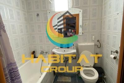 Vanzare apartament 3 camere zona Piata Resita bloc reabilitat - 9