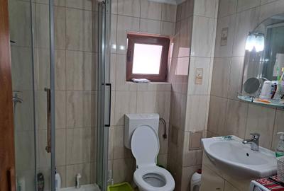 Casă cu 4 camere decomandat cu Teren 261 Mp în Copăcelu - 1