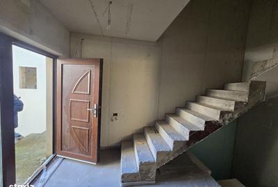 Casă cu 4 camere în Sud - 16