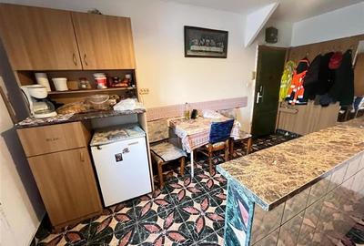 3 cam decomandat, Girocului , 2 bai,2 balcoane,  centrala proprie+2 boxe - 18