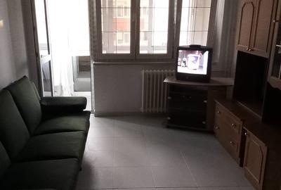 Apartament cu 2 camere semidecomandat în Berceni - 4