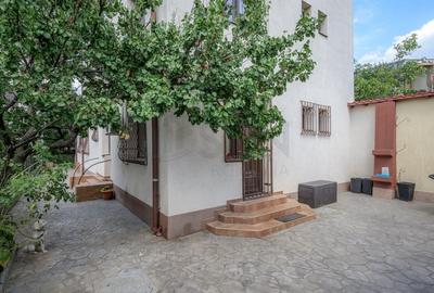 REV2001991 Vila superba  Domenii- Expozitiei - 1