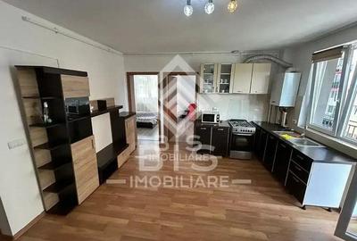 Apartament - 3 camere de Inchiriat - Zona Subcetate - 1