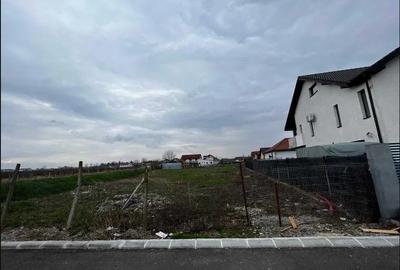 Teren Construcții intravilan de 804 mp, în Terezian - 2