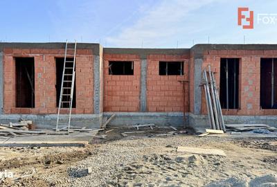 Casă cu 3 camere cu Teren 350 Mp în Ghiroda - 2