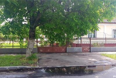 Casă cu 4 camere cu Teren 550 Mp în Central - 4