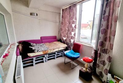 Apartament 2 camere decomandat, mobilat, parcare, zona Mall La Strada, et 1 - 4