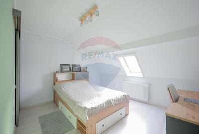 De vanzare Apartament cu 5 camere in zona Centrala, Nicolae Jiga - 11