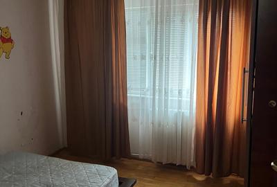 Apartament cu 2 camere decomandat, mobilat în Poarta 6 - 3