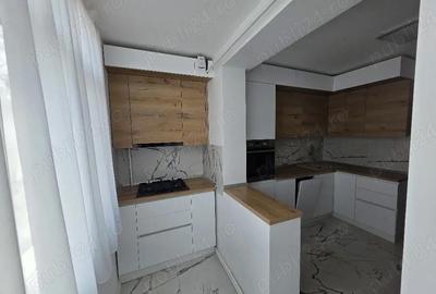 Apartament cu 2 camere semidecomandat în Bd. Coșbuc - 1
