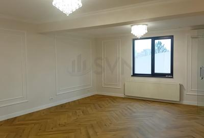 Apartament cu 3 camere nedecomandat în 1 Mai - 2
