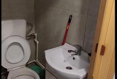 Garsonieră decomandată în Central - 1