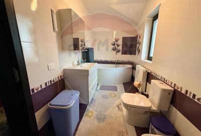 Casă cu 4 camere cu Teren 290 Mp în Sânpetru - 14