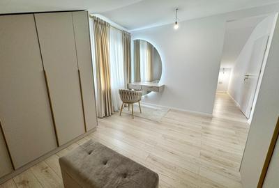 Casa individuala P+M - 3, 4 sau 5 camere - teren 370mp - Ansamblu rezidential - 9