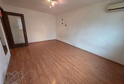 Jean Steriadi intersectie Theodor  Pallady, 5 minute metrou 1 Decembrie 1918 - 11