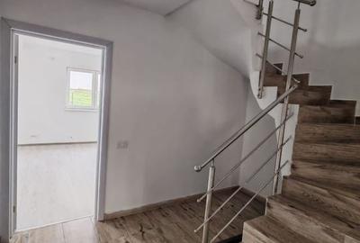 Duplex 4 Camere, 3 Bai, Teren 270 mp, Acces rapid A0 - 7