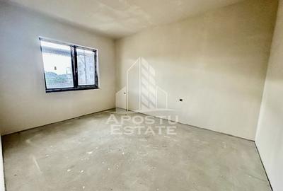 Apartament cu 3 camere, semidecomandat, etaj 1, zona Lidl din Giroc - 3