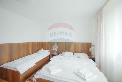 Hotel/Pensiune, de 438 mp, în Nufărul - 27