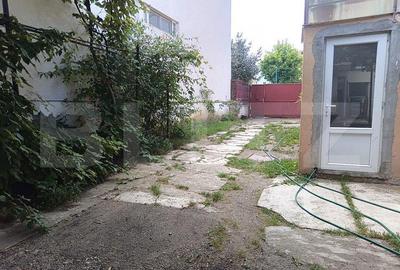 Casa in Tractorul, 5 min de mall Coresi , SAUNA SI GARAJ+ Garsoniera separat - 13