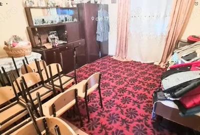 Casă cu 4 camere în Central - 1
