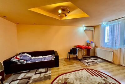 Apartament 2 camere, zona Mihai Eminescu-URGENT - 1