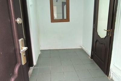 Spațiu comercial, de 66 mp, în Cornișa - 9